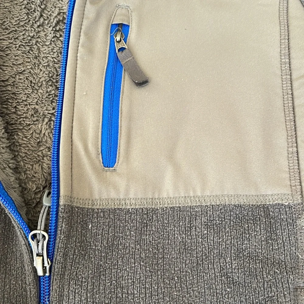 REI fleece jacket - Picture 3 of 7